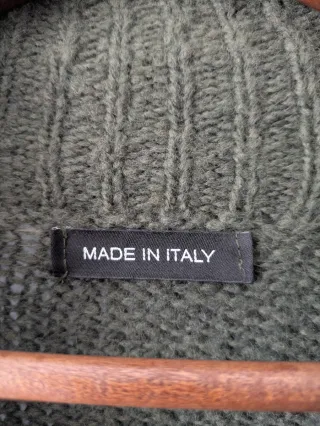 Jersey verde con flores