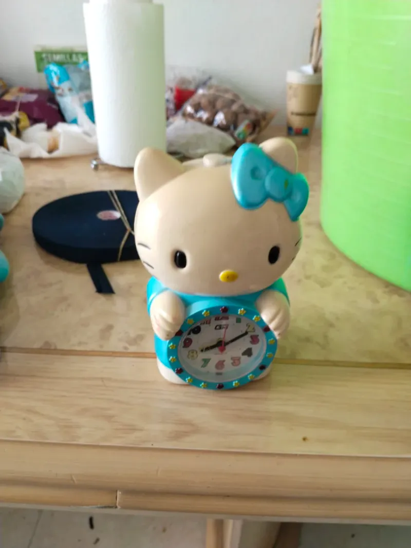 Despertador Hello Kitty a pilas