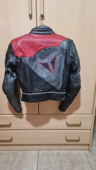 Mono Dainese Talla 42 Divisible