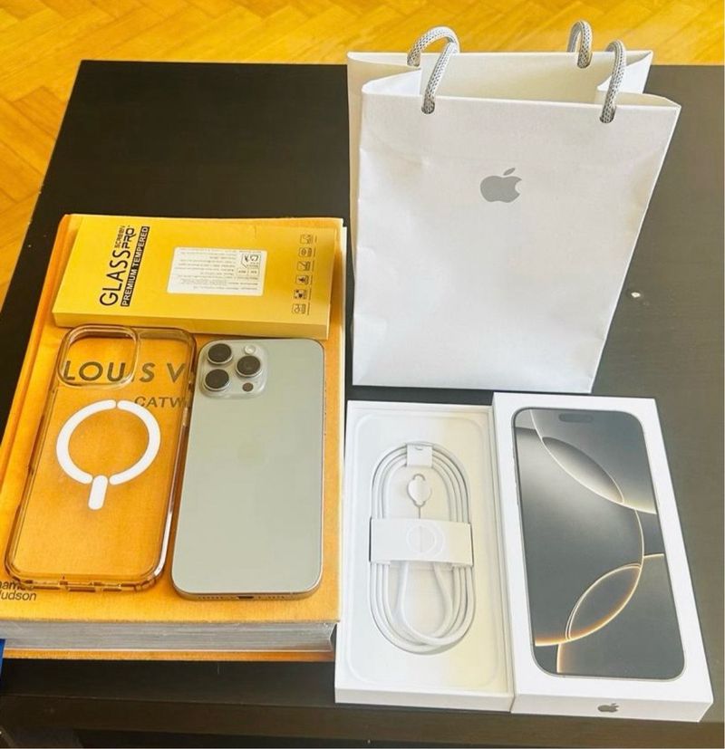 iPhone 16 Pro Max 256GB Plata afbeelding 2
