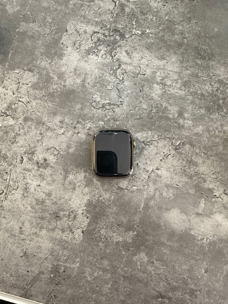 Apple Watch Series 7 45mm GPS+LTE Oro afbeelding 3