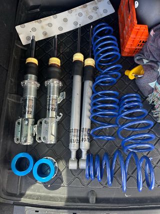 Suspensión roscada JOM Ford Fiesta 2009