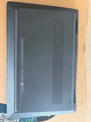 HP Laptop Azul Marino 1 x usado y de nuevo