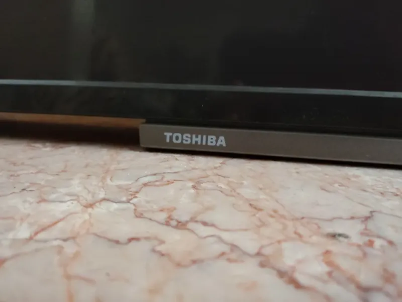 Television TV Toshiba 65' URGENTE! afbeelding 3