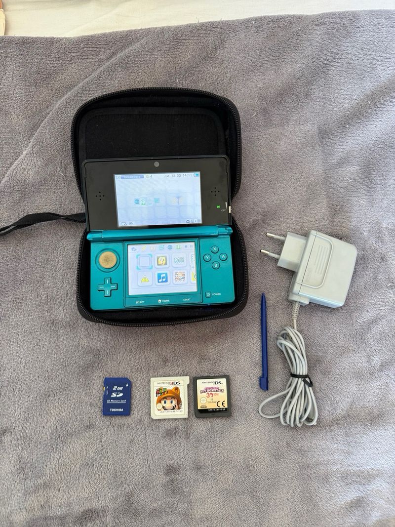 Nintendo 3DS Azul/Verde con Accesorios afbeelding 2