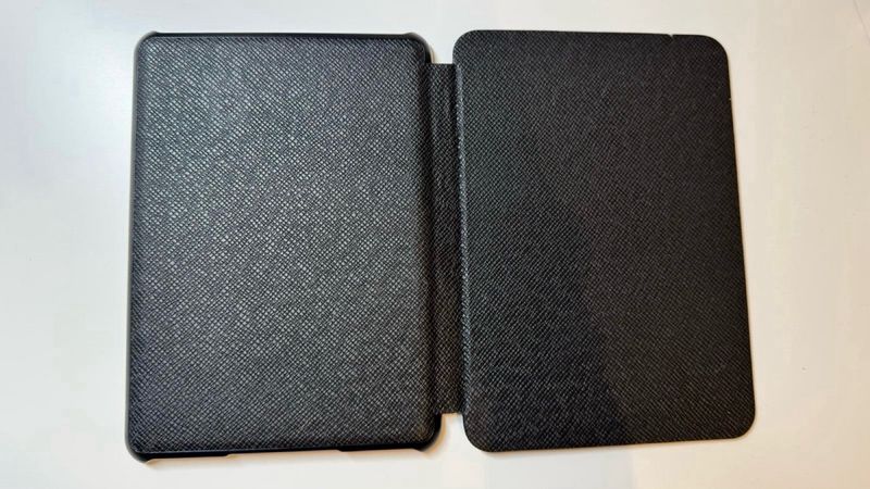 Kindle con funda JETech afbeelding 3