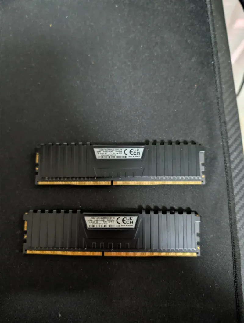 Corsair DDR4 3200MHz RAM