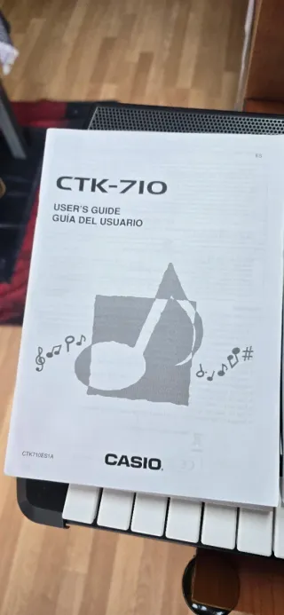 Teclado Casio CTK-710 Completo y Muy Cuidado