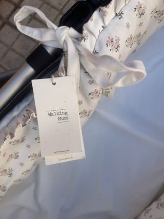 Funda cuco Walking Mum floral