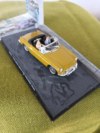 Coche MGB James Bond 007 Diorama