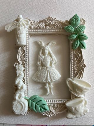 Figura de porcelana fría estilo antiguo