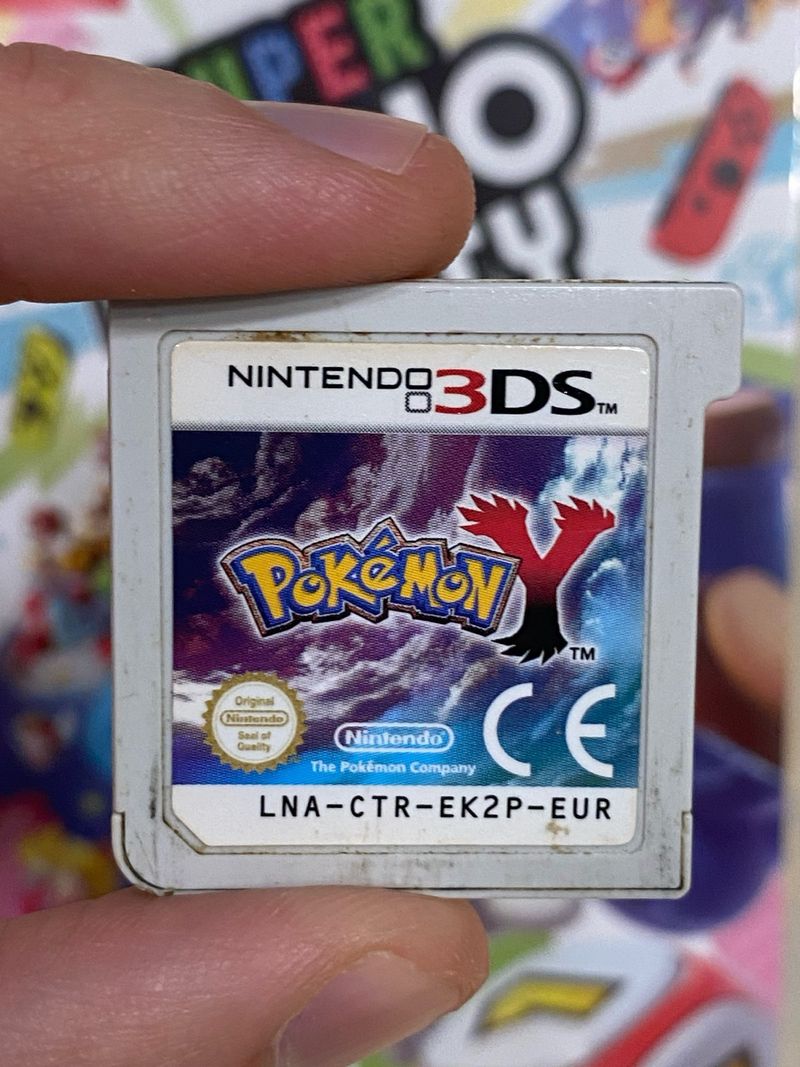 Pokémon Y