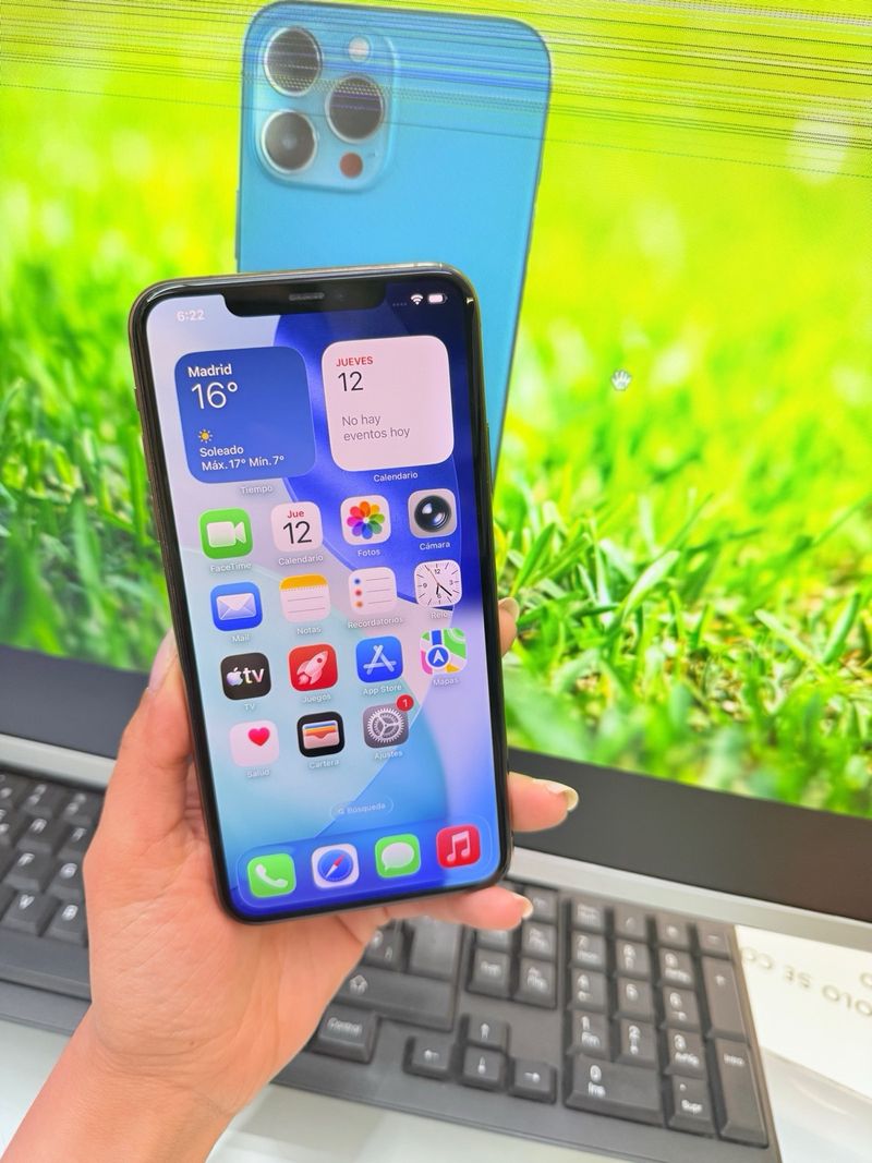 iPhone 11 Pro Max 64GB Dorado afbeelding 3