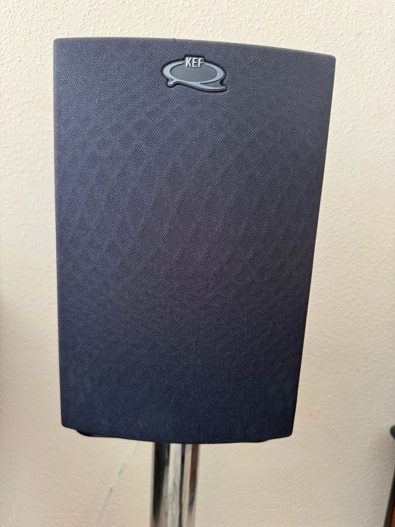 Altavoces KEF Q15 100W Negros