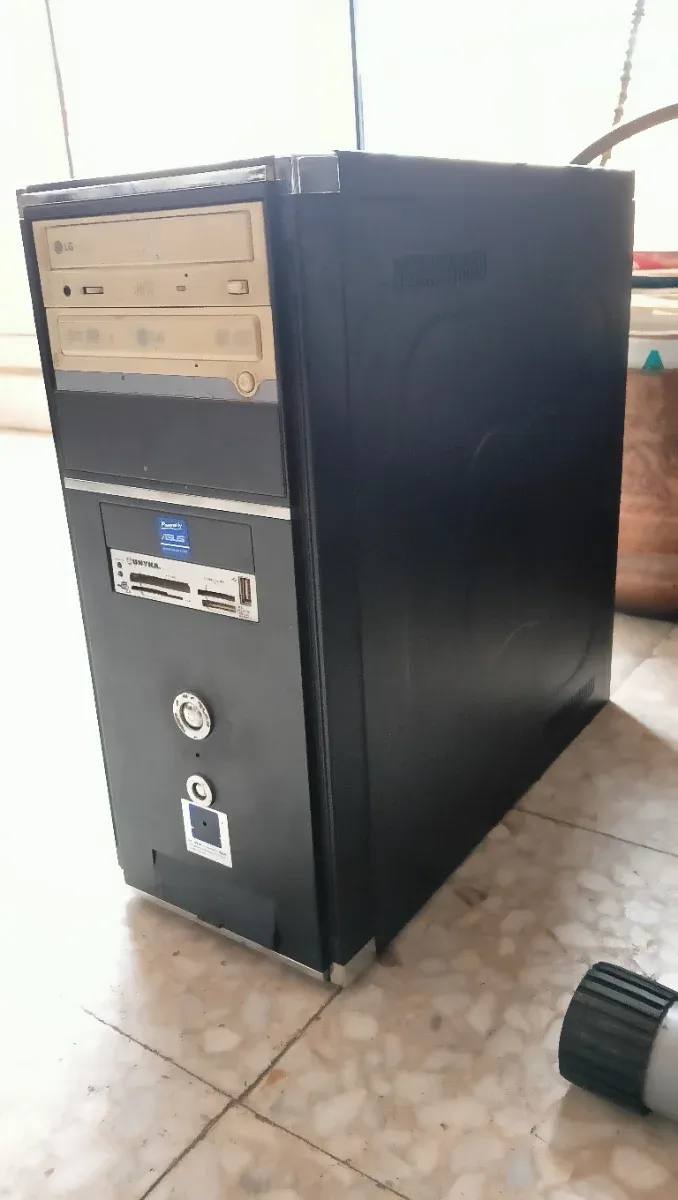 Torres PC, Pantallas, Teclados, Ratones y Discos afbeelding 5
