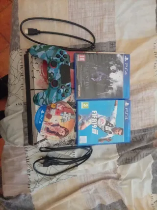 PS4 con Resident Evil, FIFA 19 y GTA V