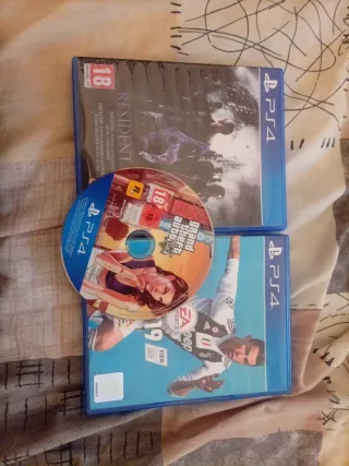 PS4 con Resident Evil, FIFA 19 y GTA V