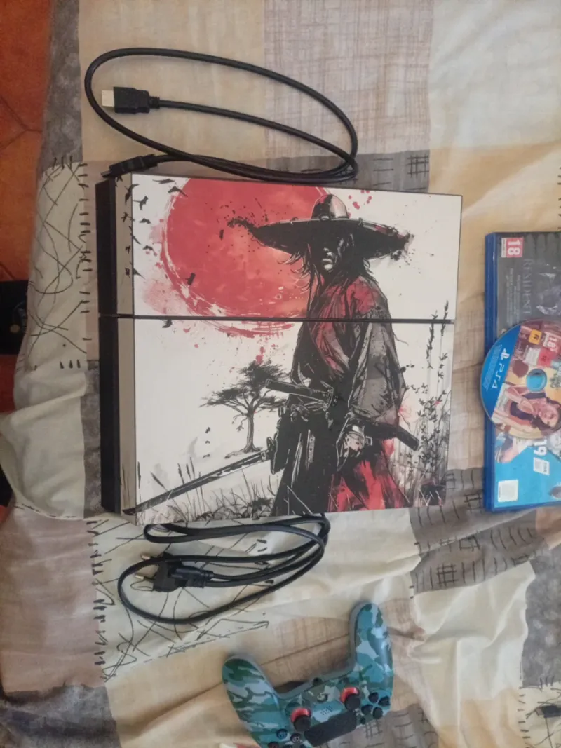 PS4 con Resident Evil, FIFA 19 y GTA V afbeelding 3