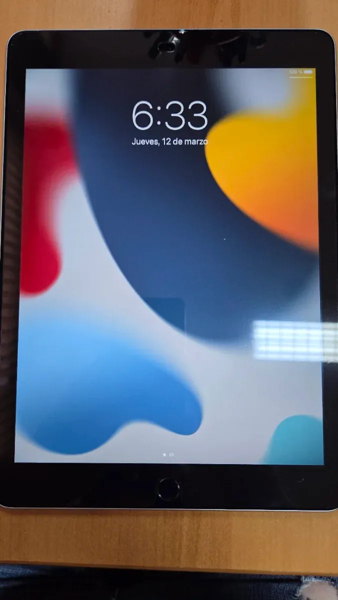 iPad A1566 Plata en buenas condiciones