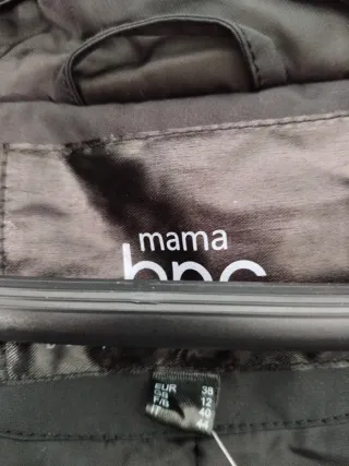 Abrigo de porteo negro