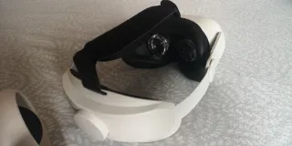 Meta Quest 2 Occhiali VR + Controller 128gb