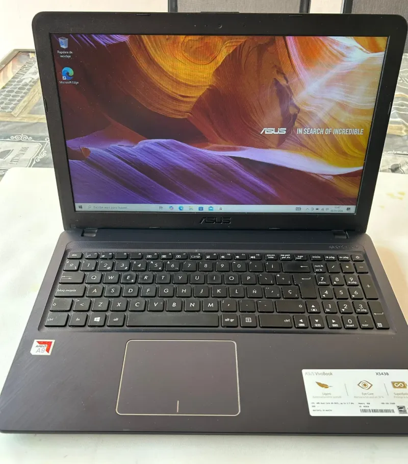 Portatil asus con caja original