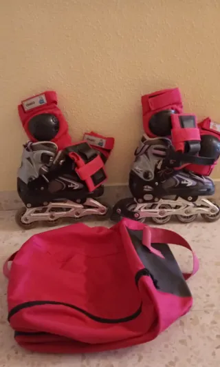 Patines, protectores y bolsa