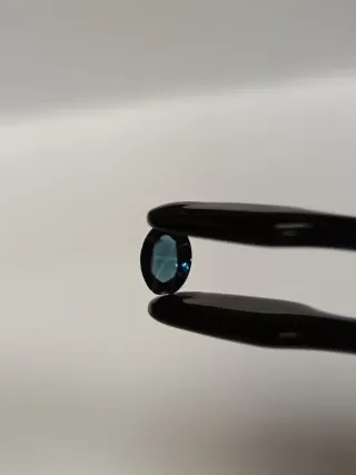 Zaffiro naturale blu