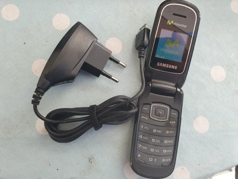 Samsung E1150i Tapa Libre Mayores