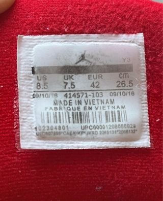 Jordan 13 Rojo y Blanco