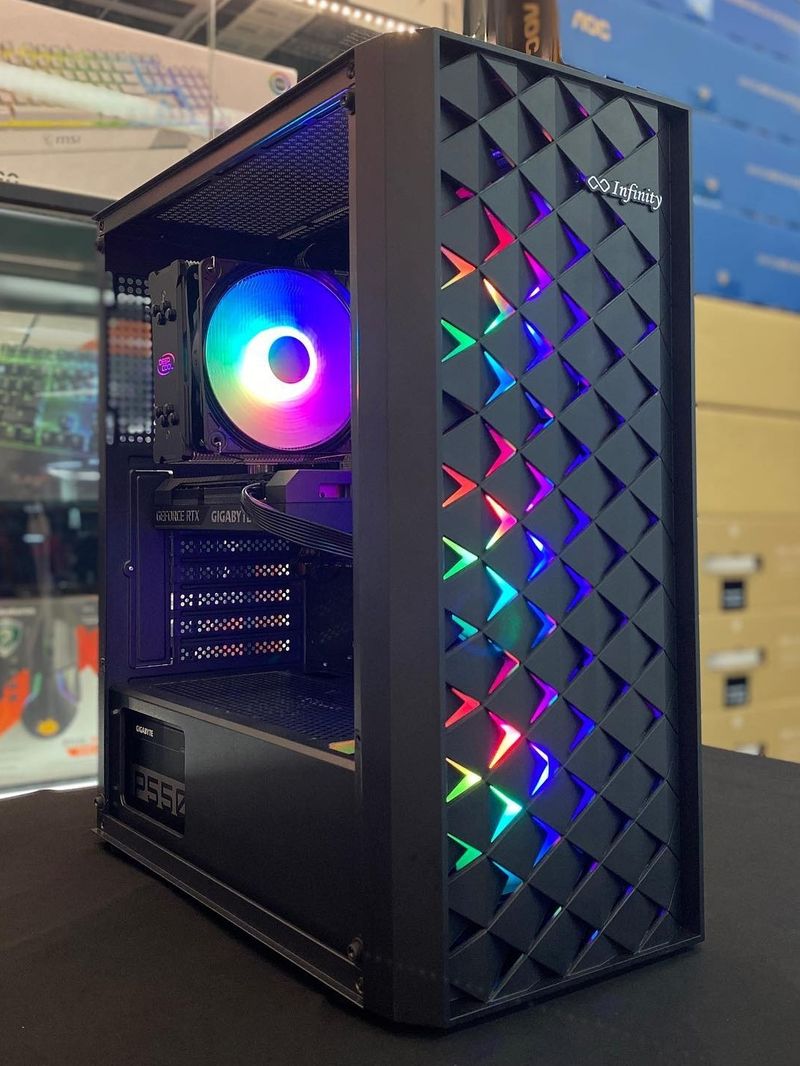Pc Gaming RTX 5060 / Ryzen 9600X !! NUEVO !!