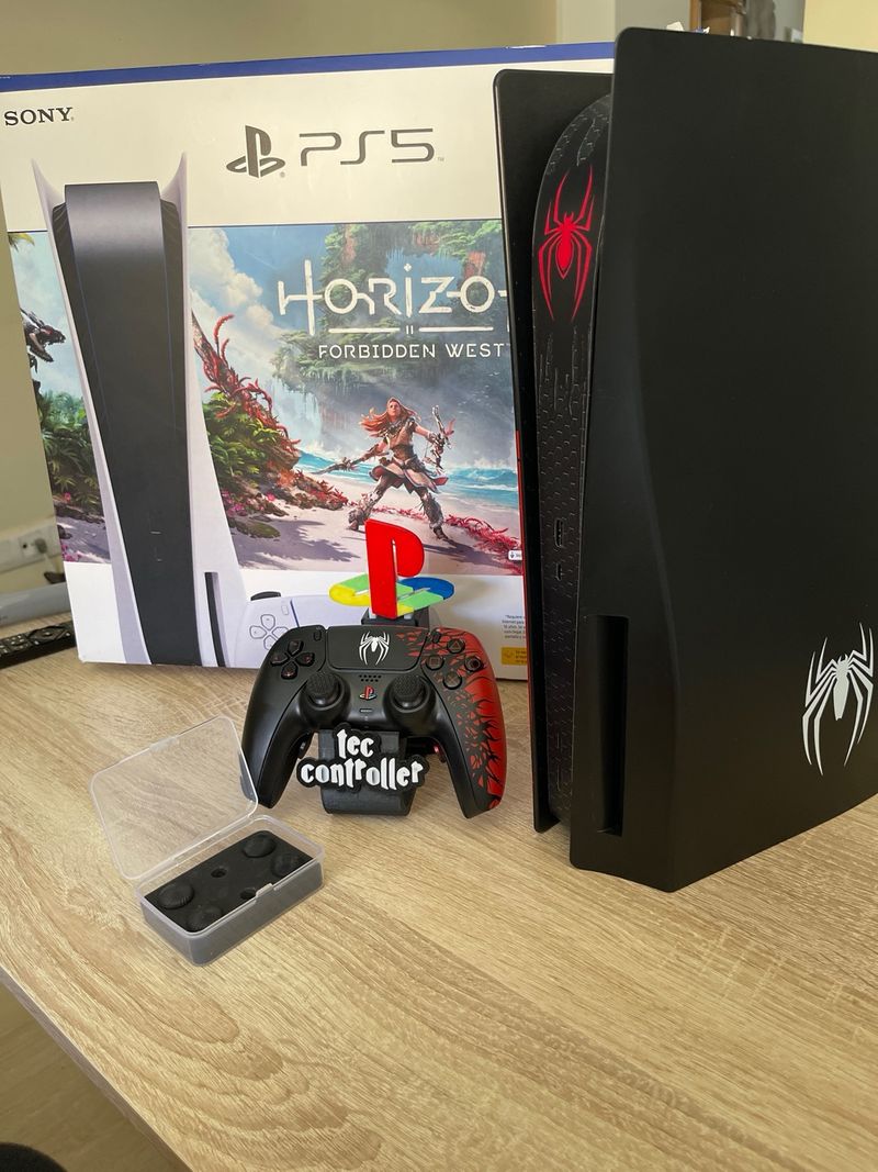 Consola PS5 Spiderman afbeelding 2