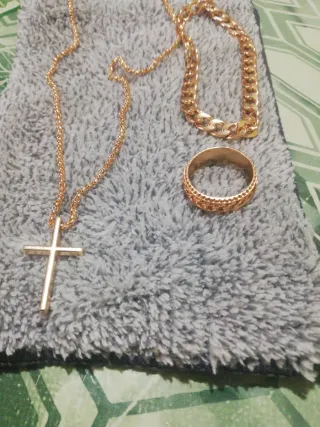 Set collana, bracciale e anello oro