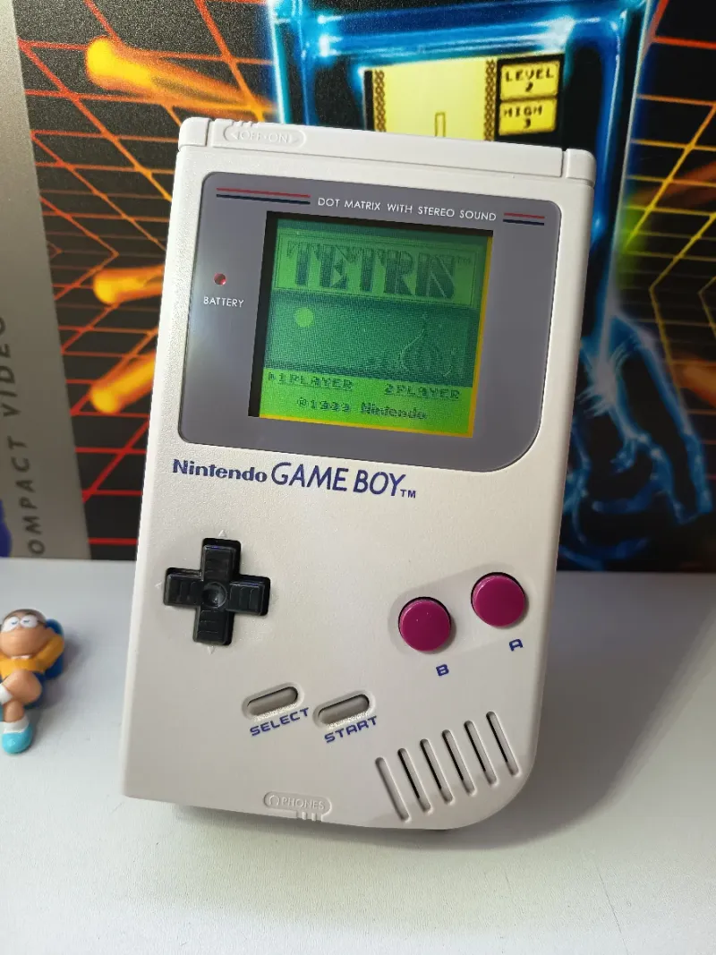 Game Boy + Tetris