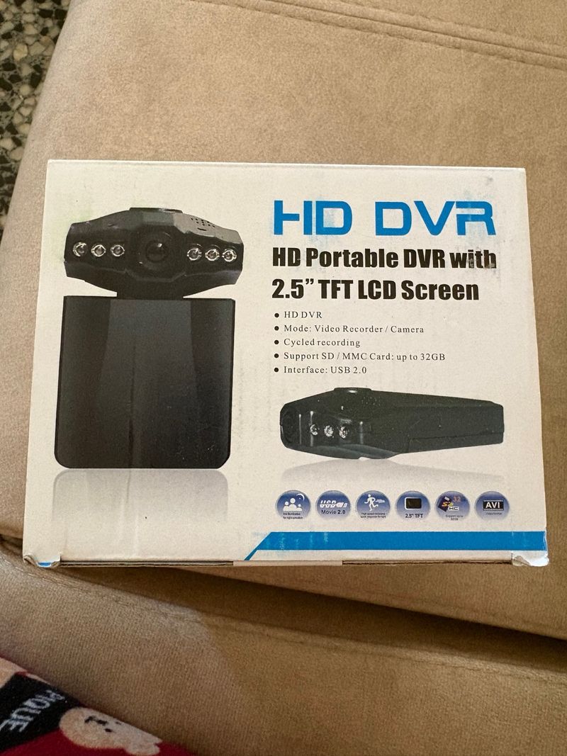 DVR Portátil HD con Pantalla LCD 2.5
