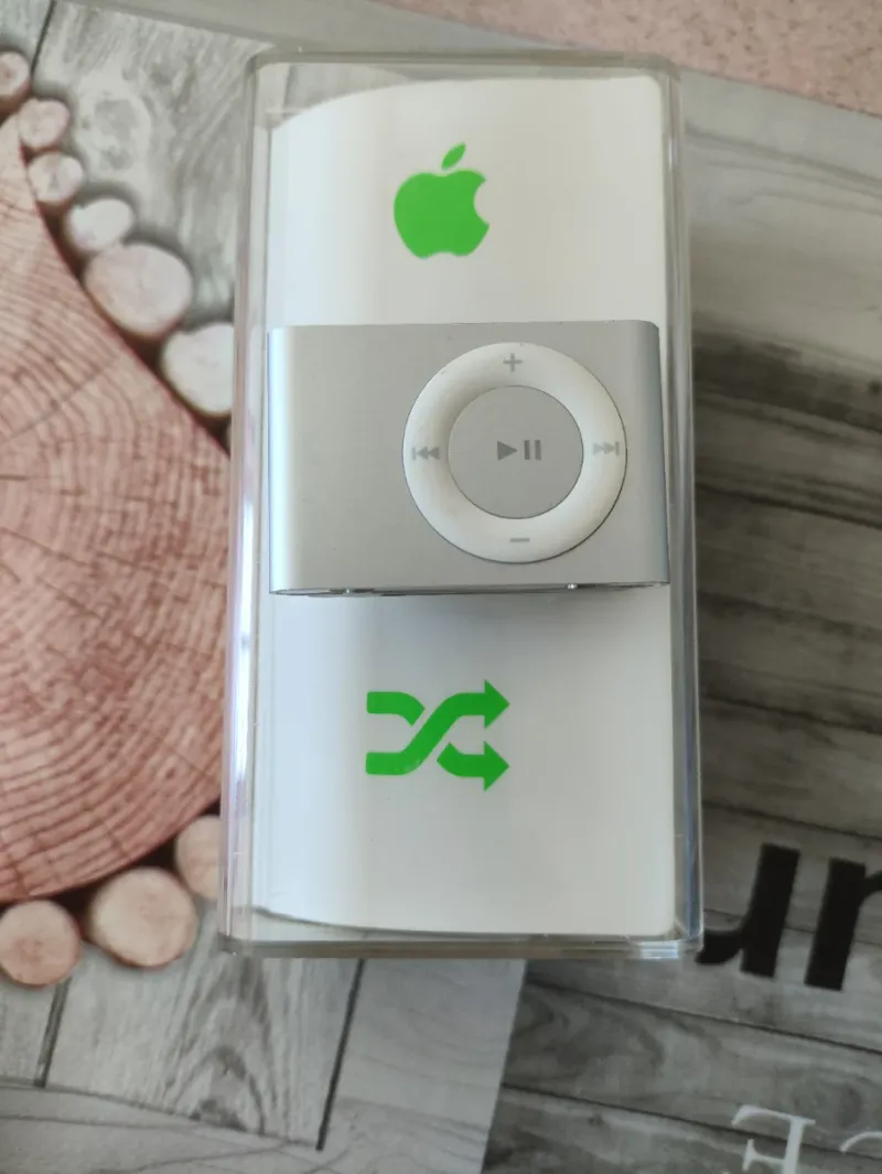 iPod Shuffle 2da Gen 1GB Plata
