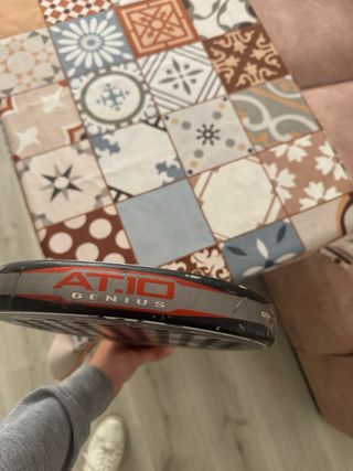 Pala Padel NOX AT10 18K Agustín Tapia