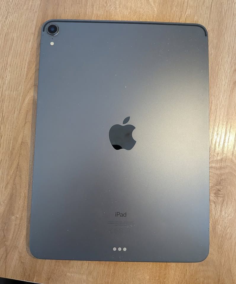 iPad Pro 11 1ª Gen 64GB Wifi Plata afbeelding 2