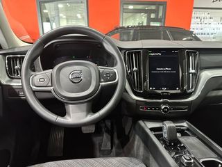 Volvo XC60 2.0 T6 AWD Recharge Core Auto