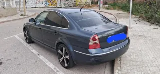 Volkswagen Passat 2003