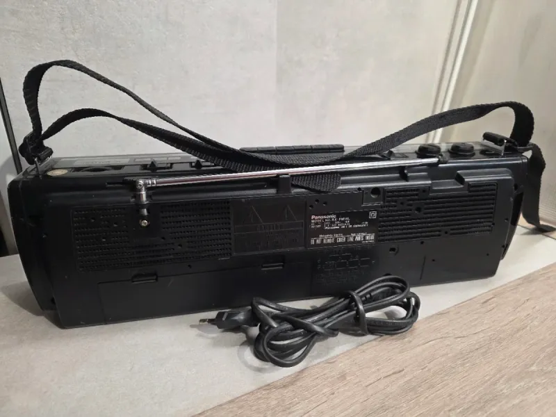 Radiocasete Panasonic RX-FM14L afbeelding 4