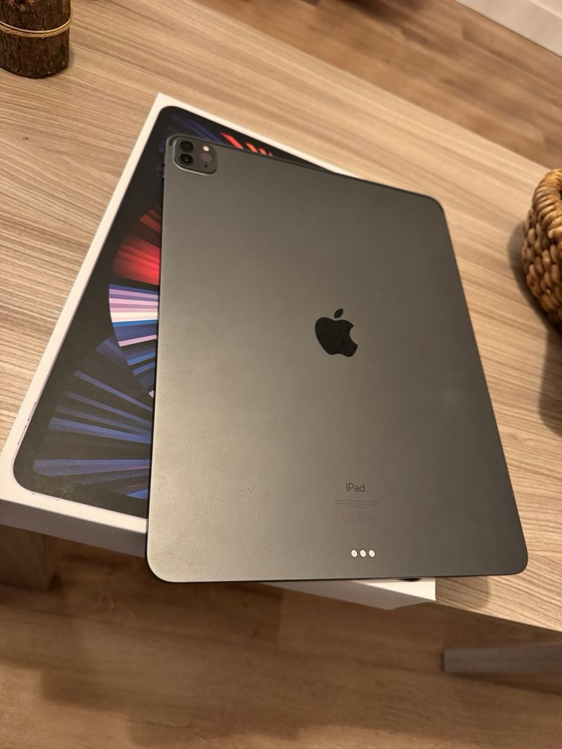 iPad Pro 12.9 5ª Gen 128GB afbeelding 2