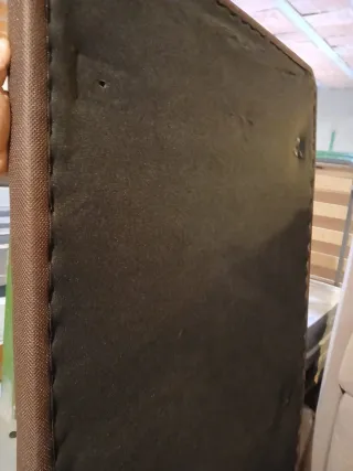 Colchón y base tapizada