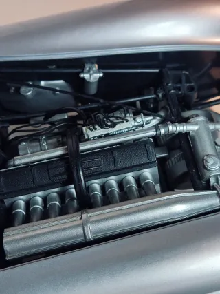 Mercedes Benz 300 SLR Revell 1:12