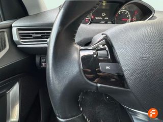 Peugeot 208 Allure Puretech 100