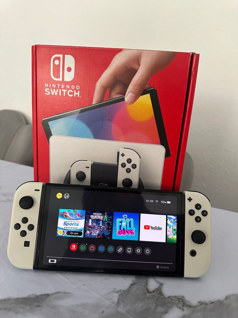 Nintendo Switch OLED Blanca