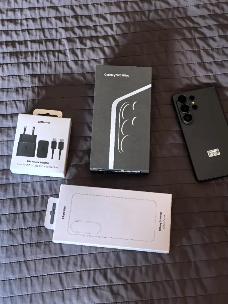 Samsung Galaxy S26 Ultra Negro + Accesorios