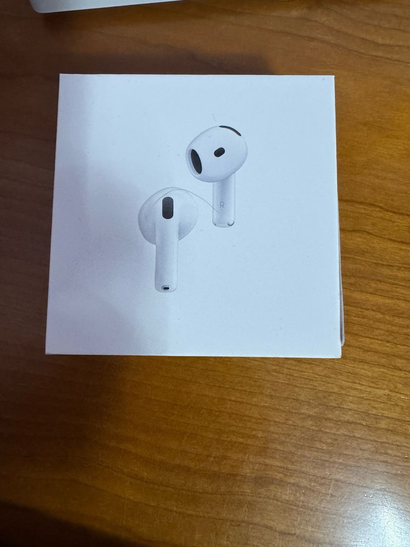 Airpods 4 Cancelación de Sonido