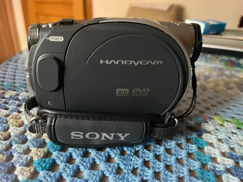 Sony Handycam DCR-DVD105 afbeelding 2