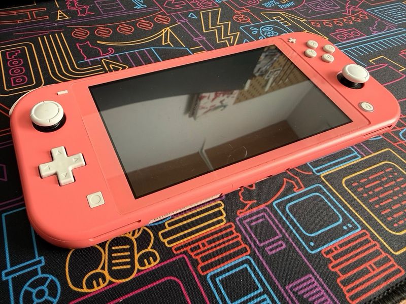 Nintendo Switch Lite Coral afbeelding 3